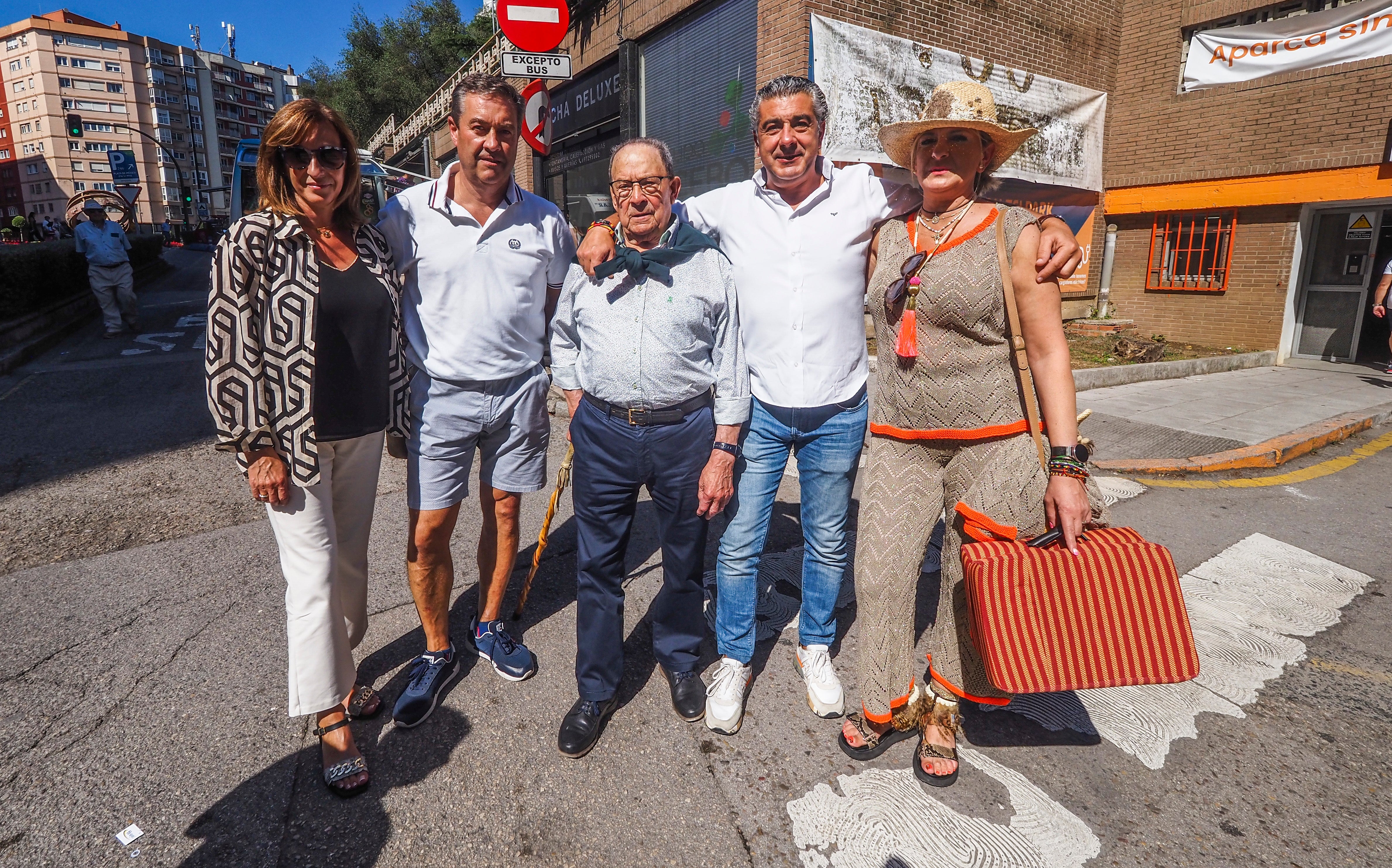 Montse González, Luis Decos, Ildefonso Cosío, Alfonso Cosío y Marta Conde.