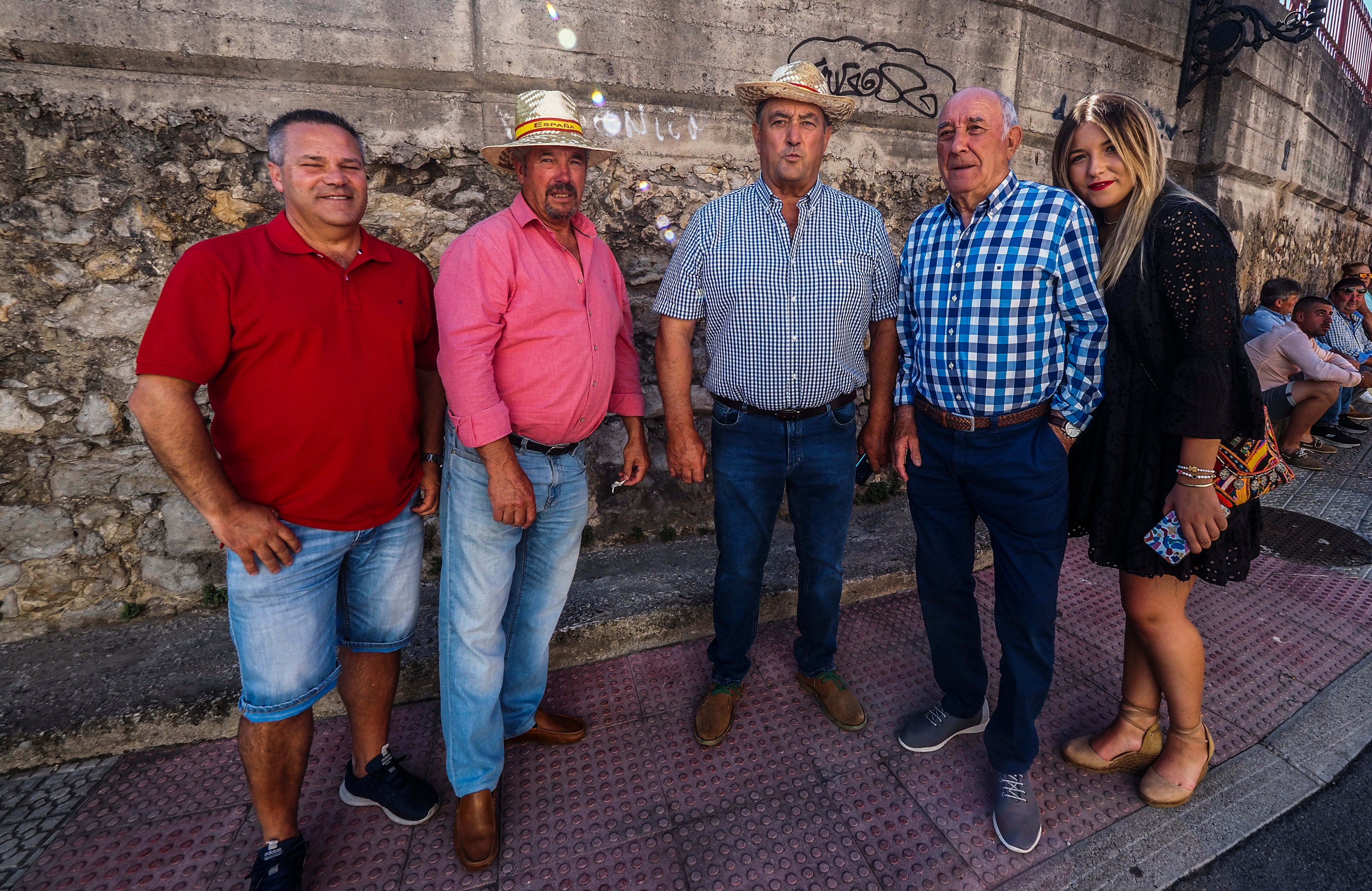 Paco Flores, Ángel Gutiérrez, Víctor Vallejo, Carlos Pérez y Celia Fernández.