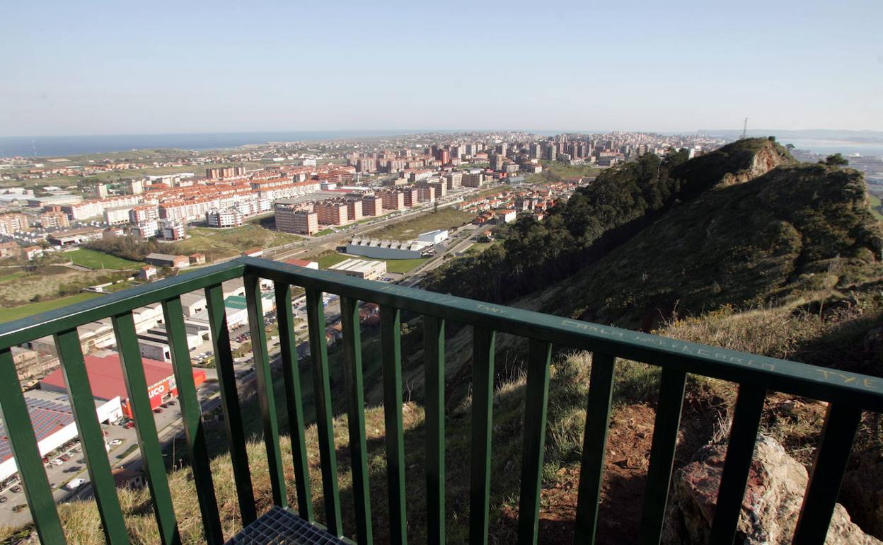 Mirador en la peña de Peñacastillo.