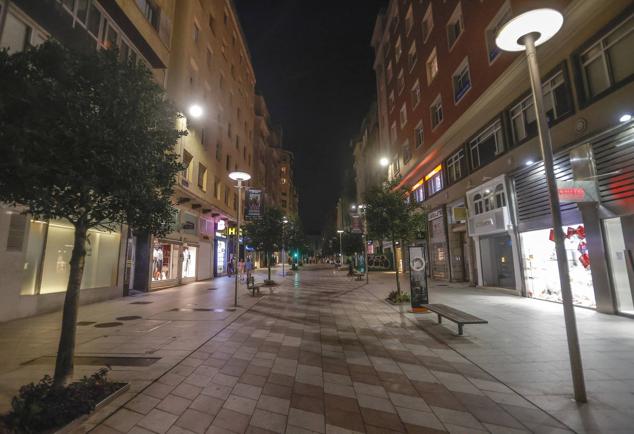 Vista general de Juan de Herrera en el centro de Santander este miércoles por la noche