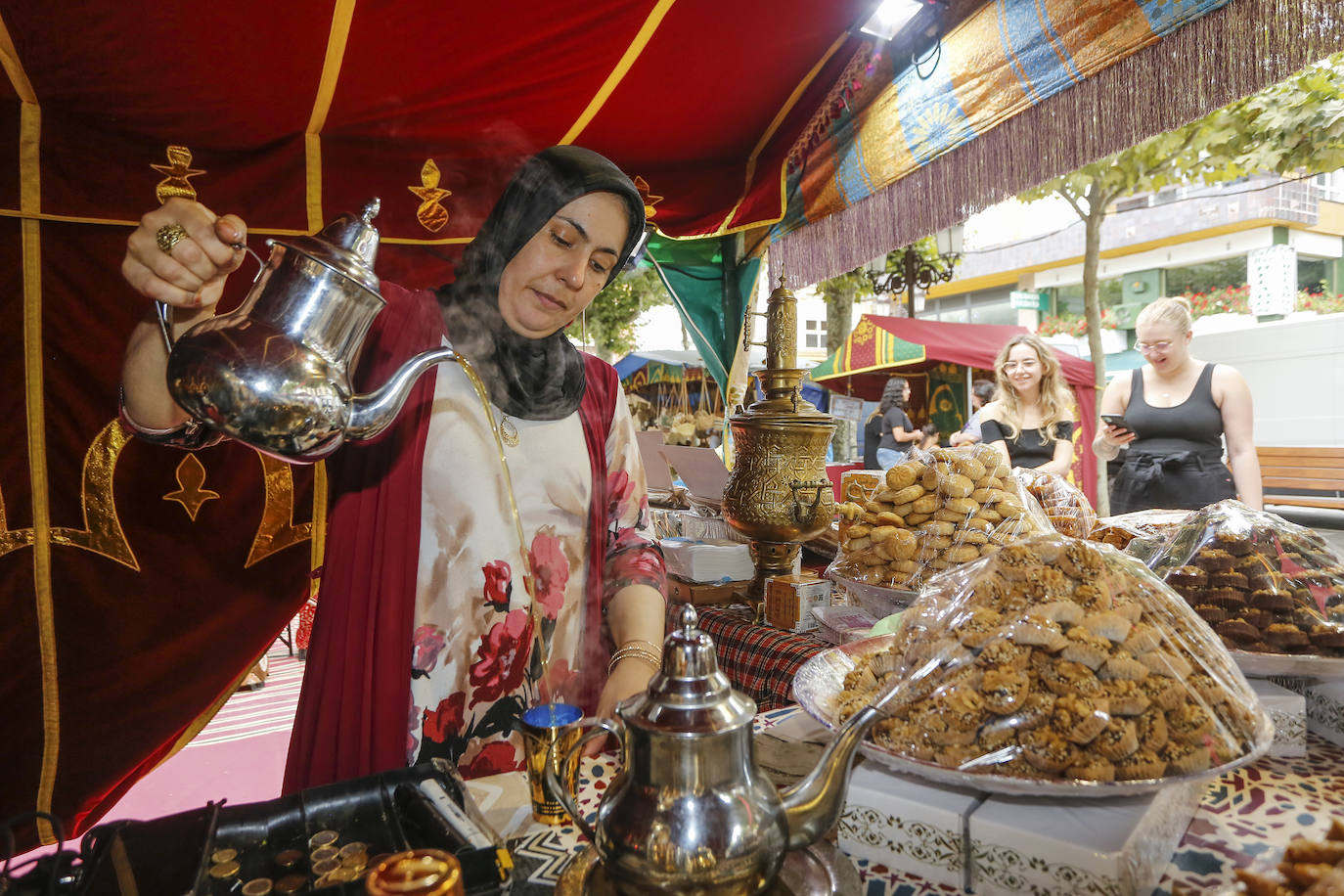 Fotos: Mercado renacentista en Torrelavega