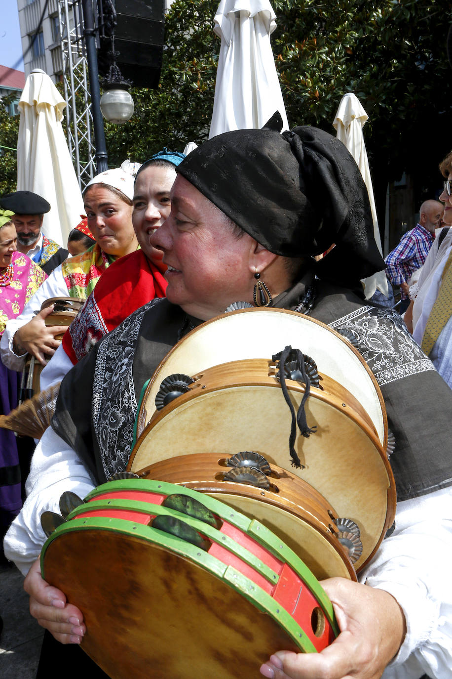 Fotos: El folclore reina en el día grande de las fiestas