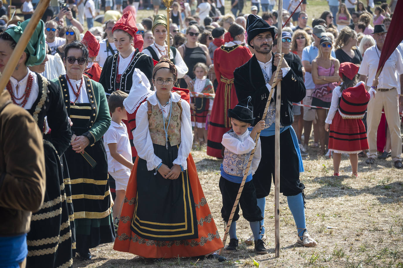 Fotos: Los pasiegos honran a la Virgen de Valvanuz