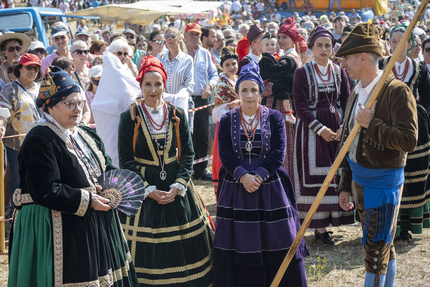 Fotos: Los pasiegos honran a la Virgen de Valvanuz