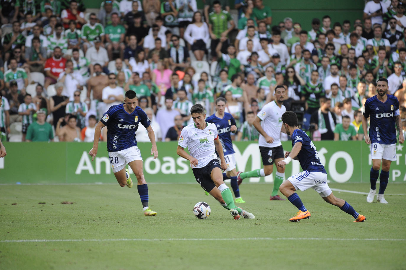 Fotos: El Racing sigue sin ganar en Segunda