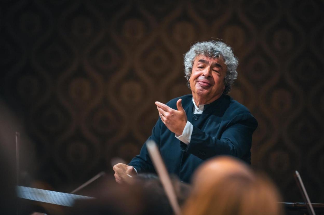 Semyon Bychkov dirige desde 2018 la Filarmónica Checa, formación con una historia de más de 125 años. petra chodura