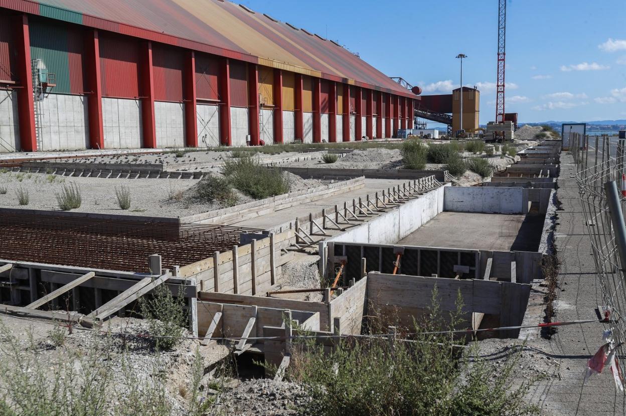 Estado de la obra de la futura Terminal de Fertilizantes en el Puerto de Santander, la semana pasada.