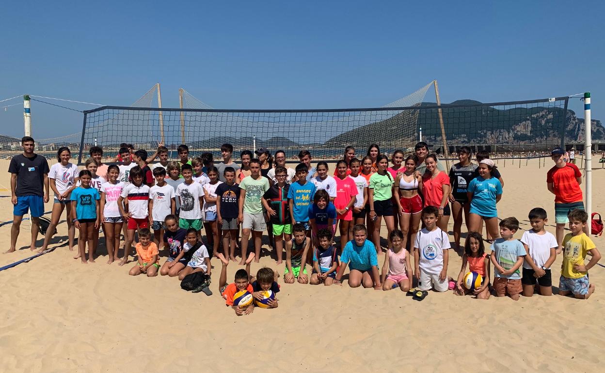 El Centro Municipal de Vóley Playa culmina una temporada llena de triunfos