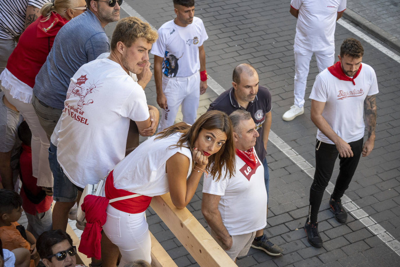 Fotos: Emocionante tercer encierro de las Fiestas de Ampuero