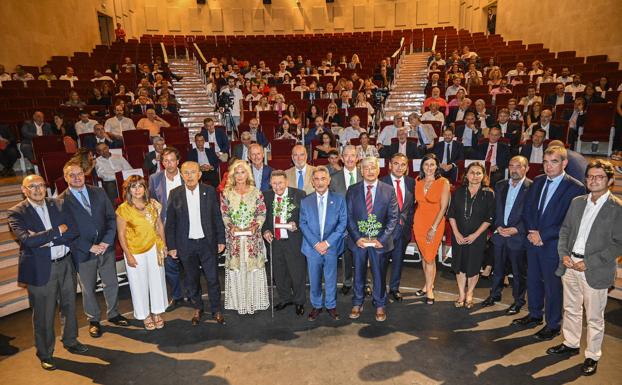 Los Premios Emprendedores reconocen la trayectoria de las empresas cántabras