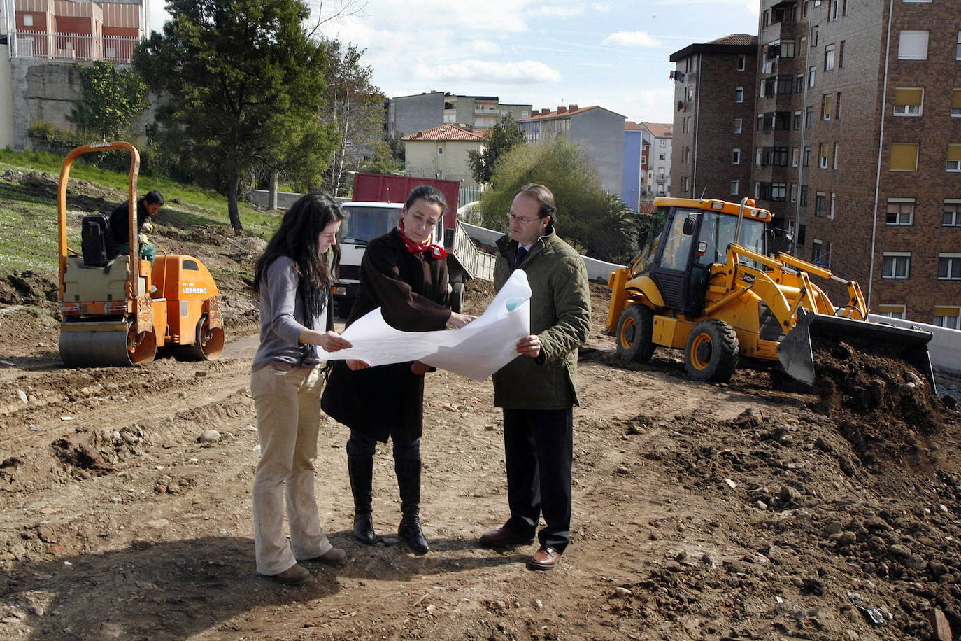 8/03/2008: Obras de construcción de los huertos sostenibles, en el parque Altamira de Santander