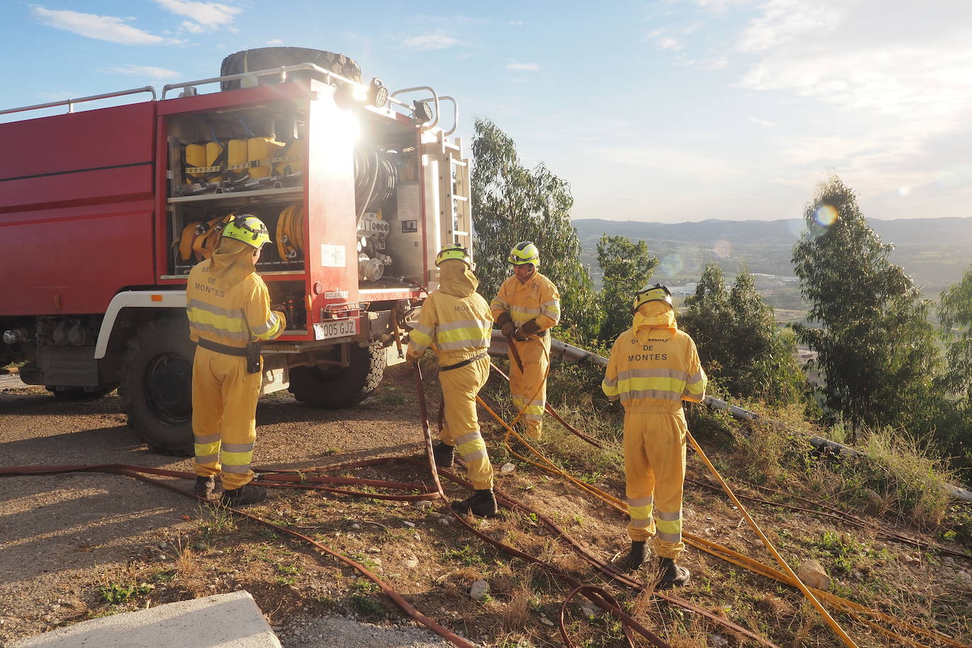 Fotos: Incendios activos pero contolados en Cantabria