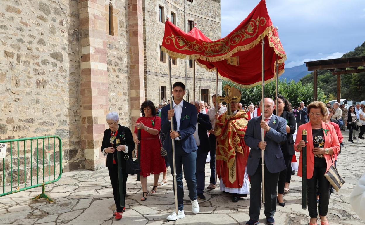 El monasterio de Santo Toribio acoge la Exaltación de la Cruz