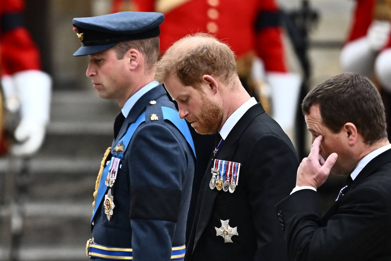 El príncipe de Gales y el duque de Sussex.