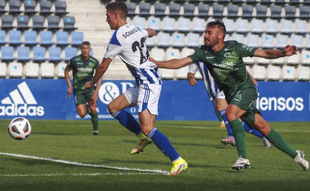 Imagen principal - Inmerecida derrota ante el Arenteiro