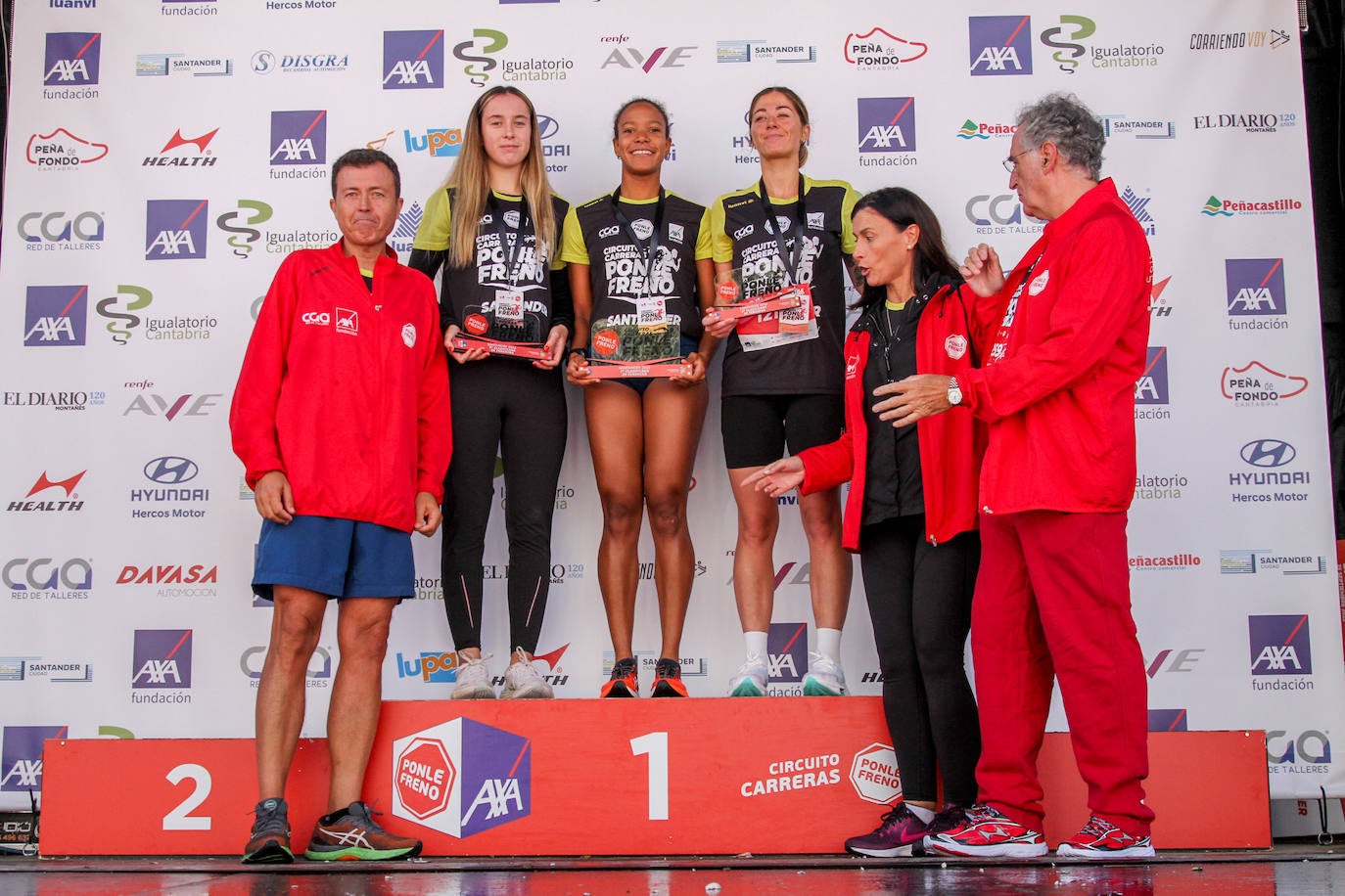 Fotos: Imágenes de la carrera Ponle Freno en Santander