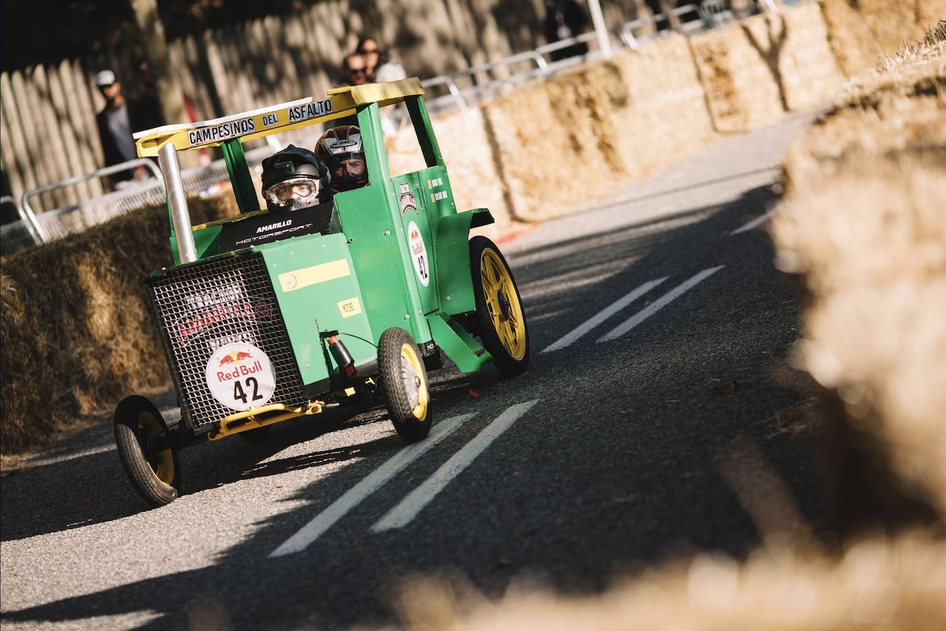 Fotos: Así son las carrera de Autos Locos de Red Bull