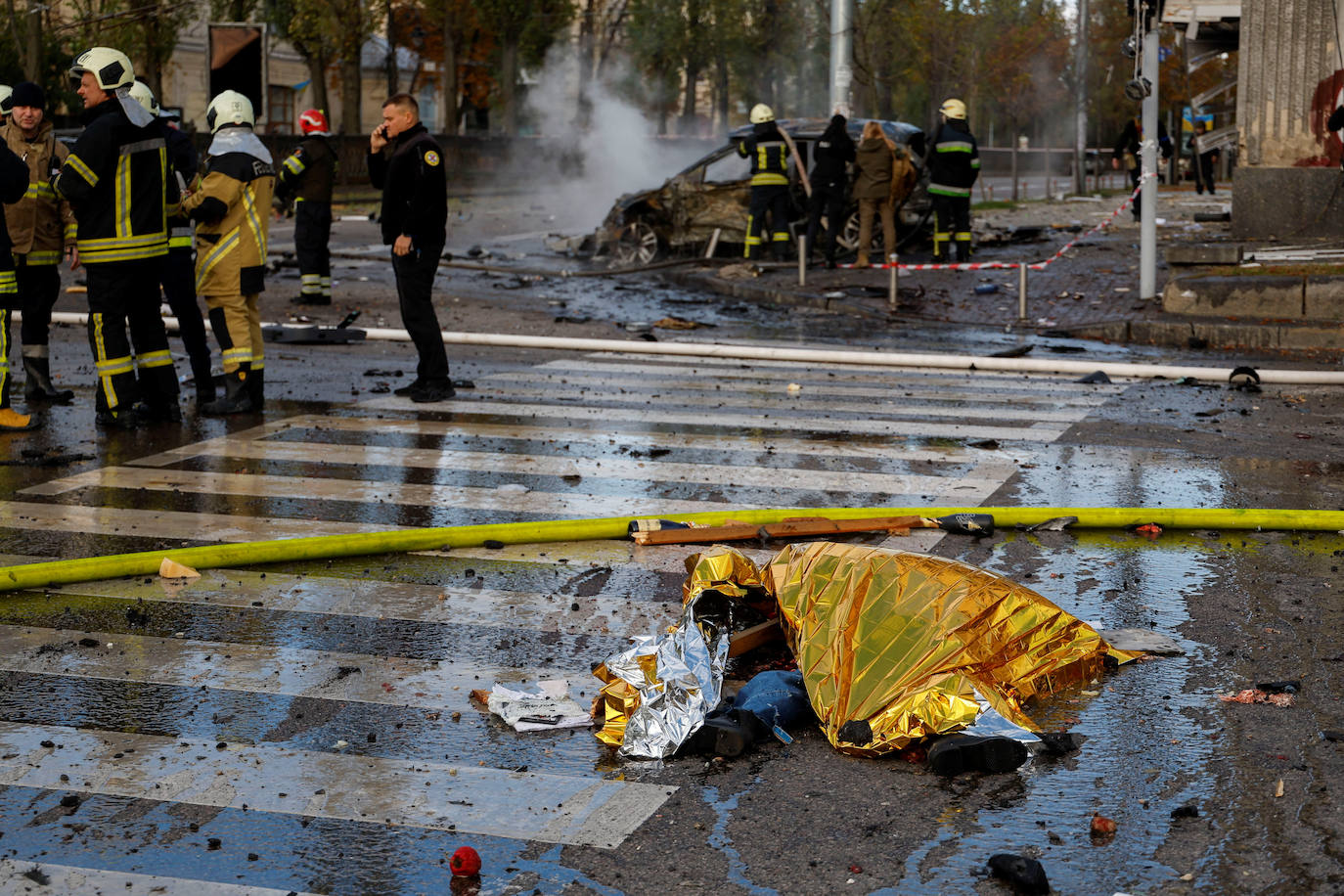 Fotos: Rusia ataca el centro de Kiev en el primer bombardeo sobre la capital desde hace meses