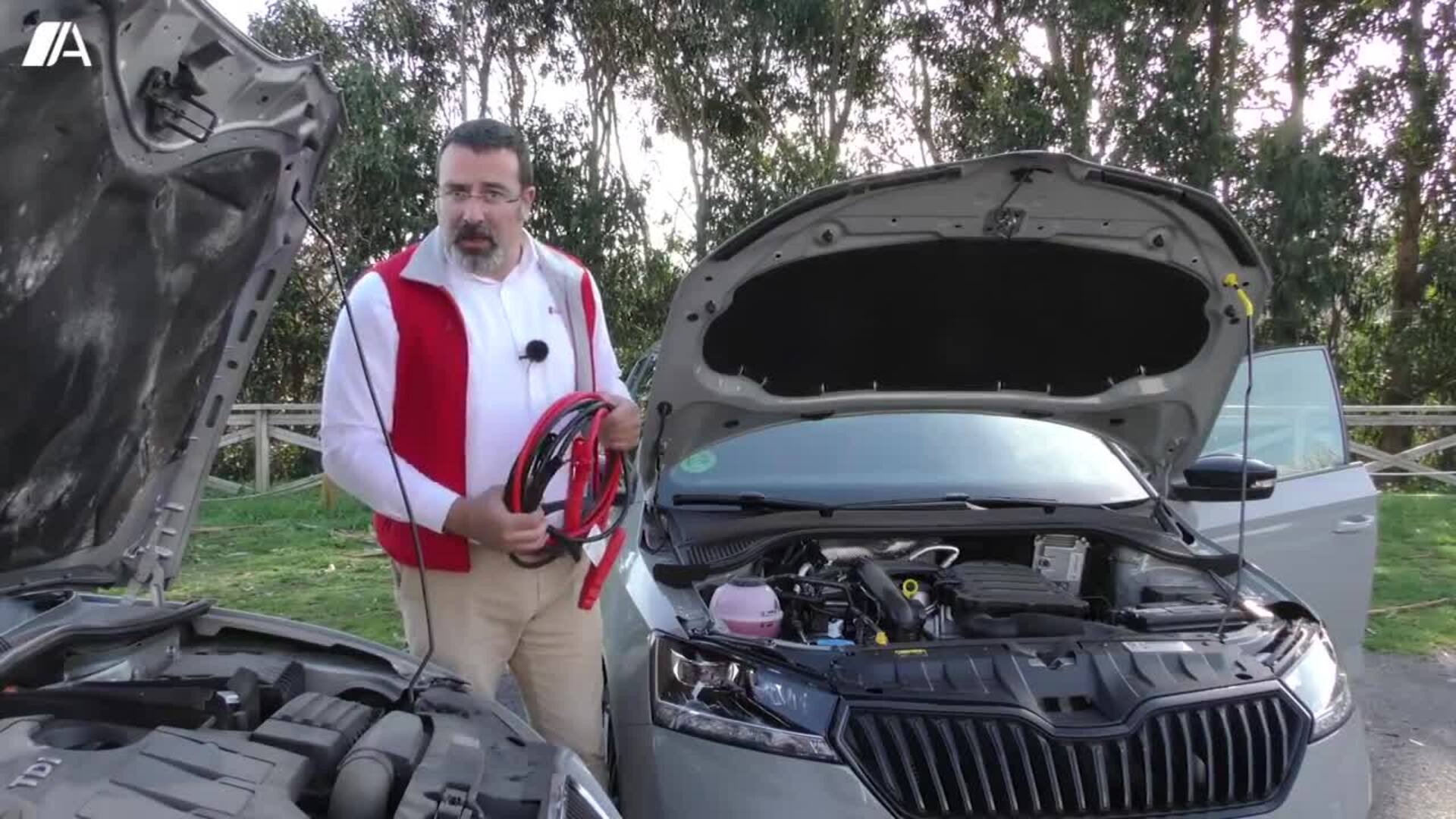 Cómo arrancar el coche con pinzas