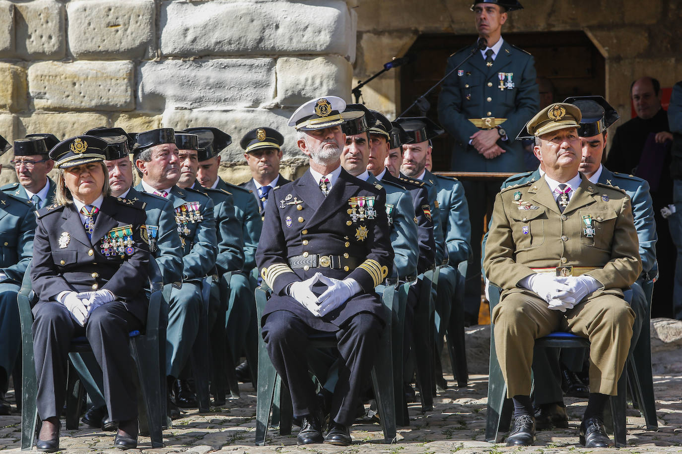 Fotos: Imágenes del acto de la Guardia Civil en Santillana del Mar