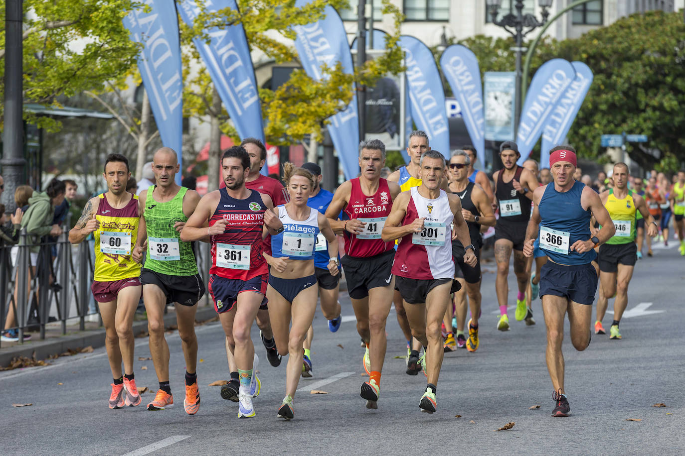 Fotos: Cerca de 500 participantes en los 10 kilómetros de Santander