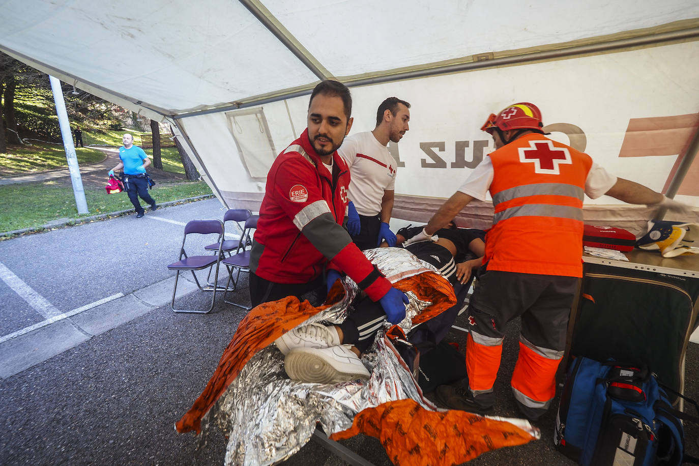 Fotos: Dos terroristas y cuatro muertos