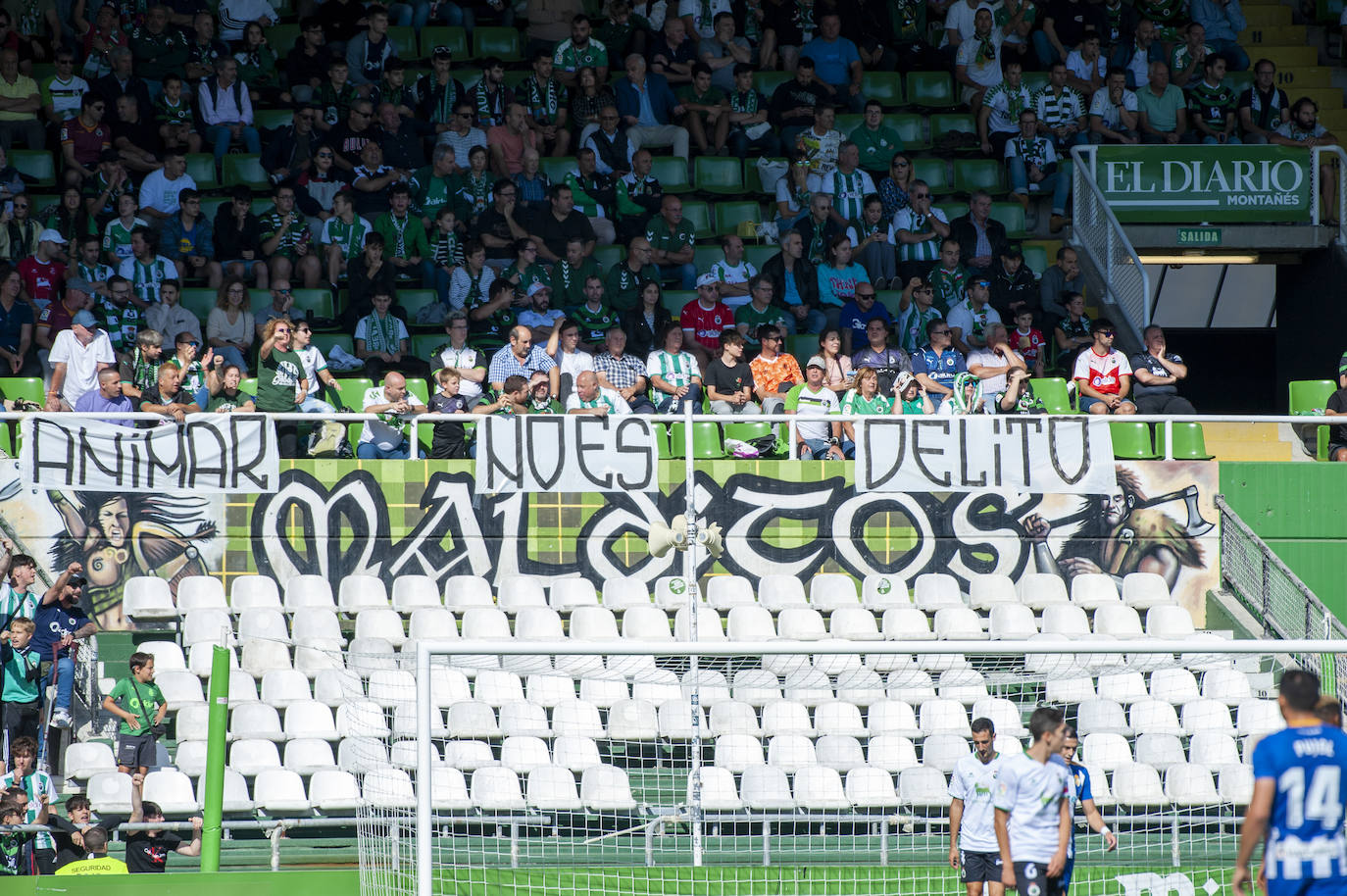 Fotos: Imágenes del Racing-Ponferradina