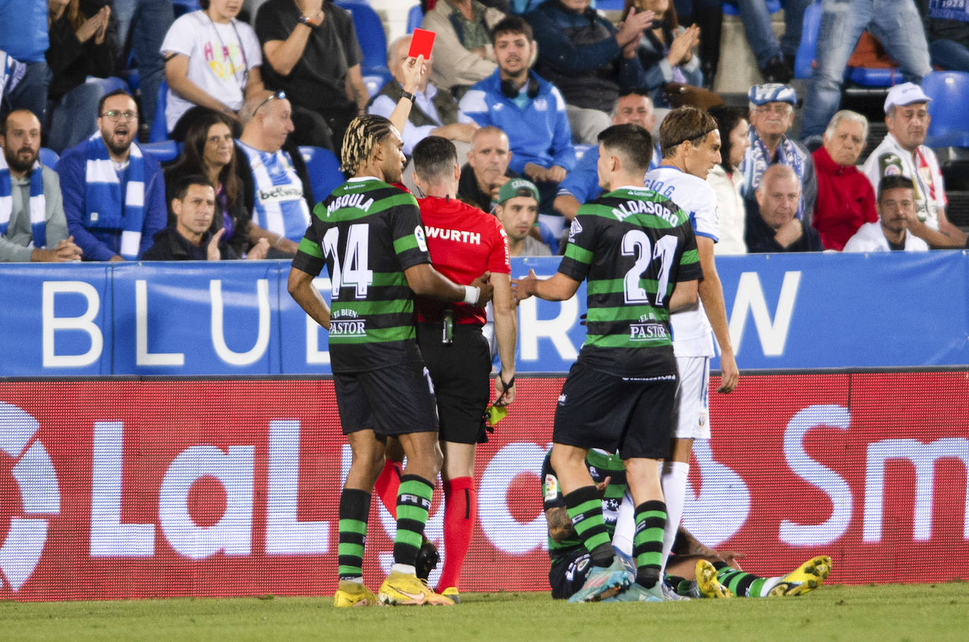 Fotos: Meritorio empate del Racing en Butarque