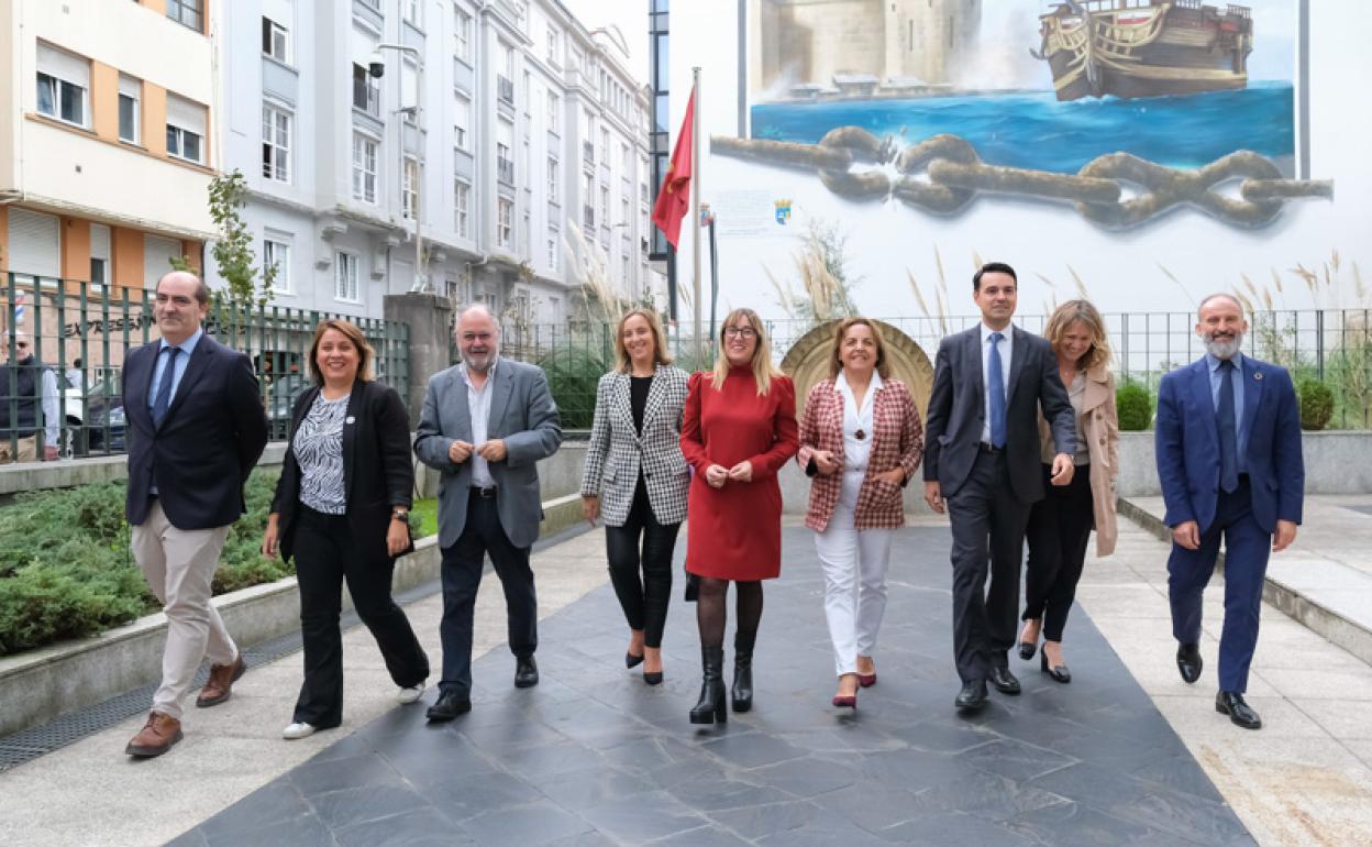 Equipo de la Consejería de Políticas Sociales y Empleo.