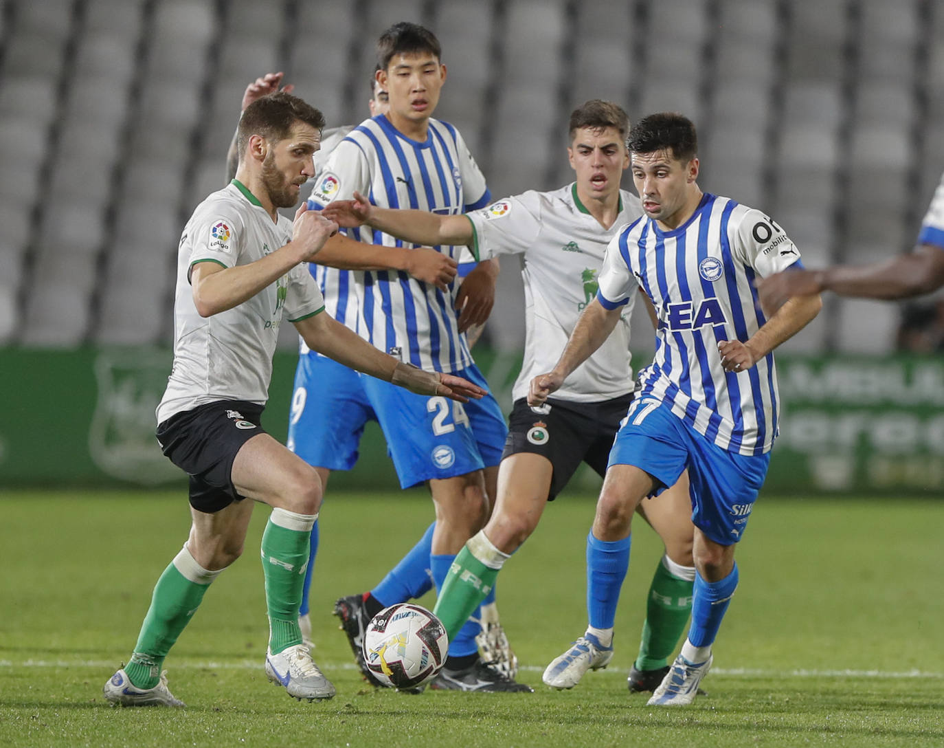 Fotos: El Racing-Alavés, en imágenes