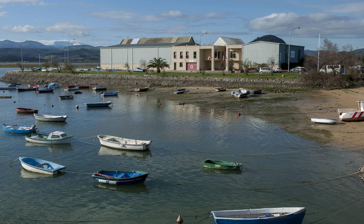 El gimnasio municipal está ubicado en el Complejo del Albergue.