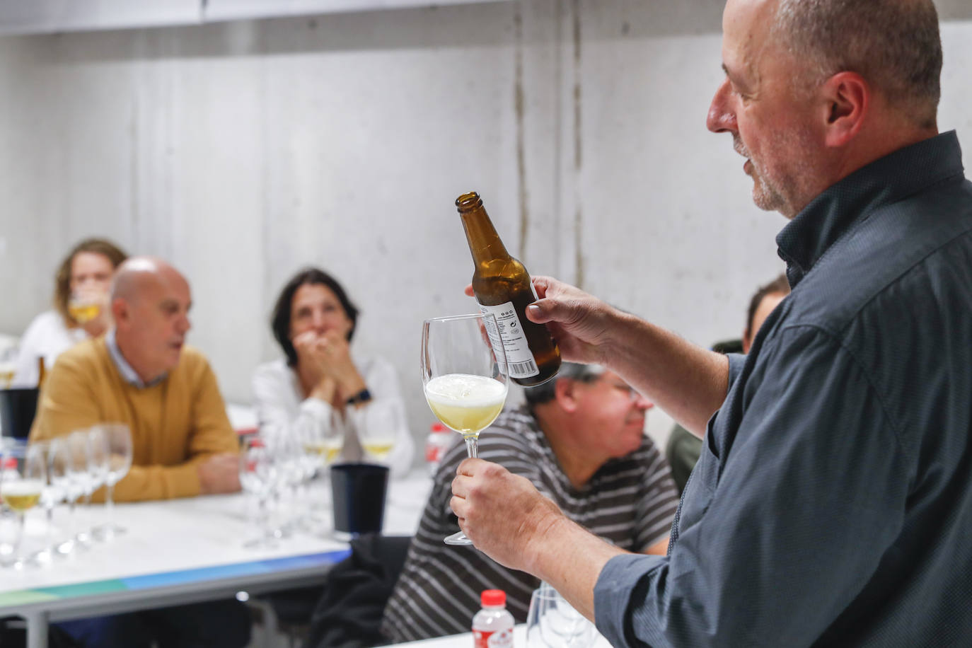 Fotos: La cata de cervezas artesanas de Las Carolinas, en imágenes