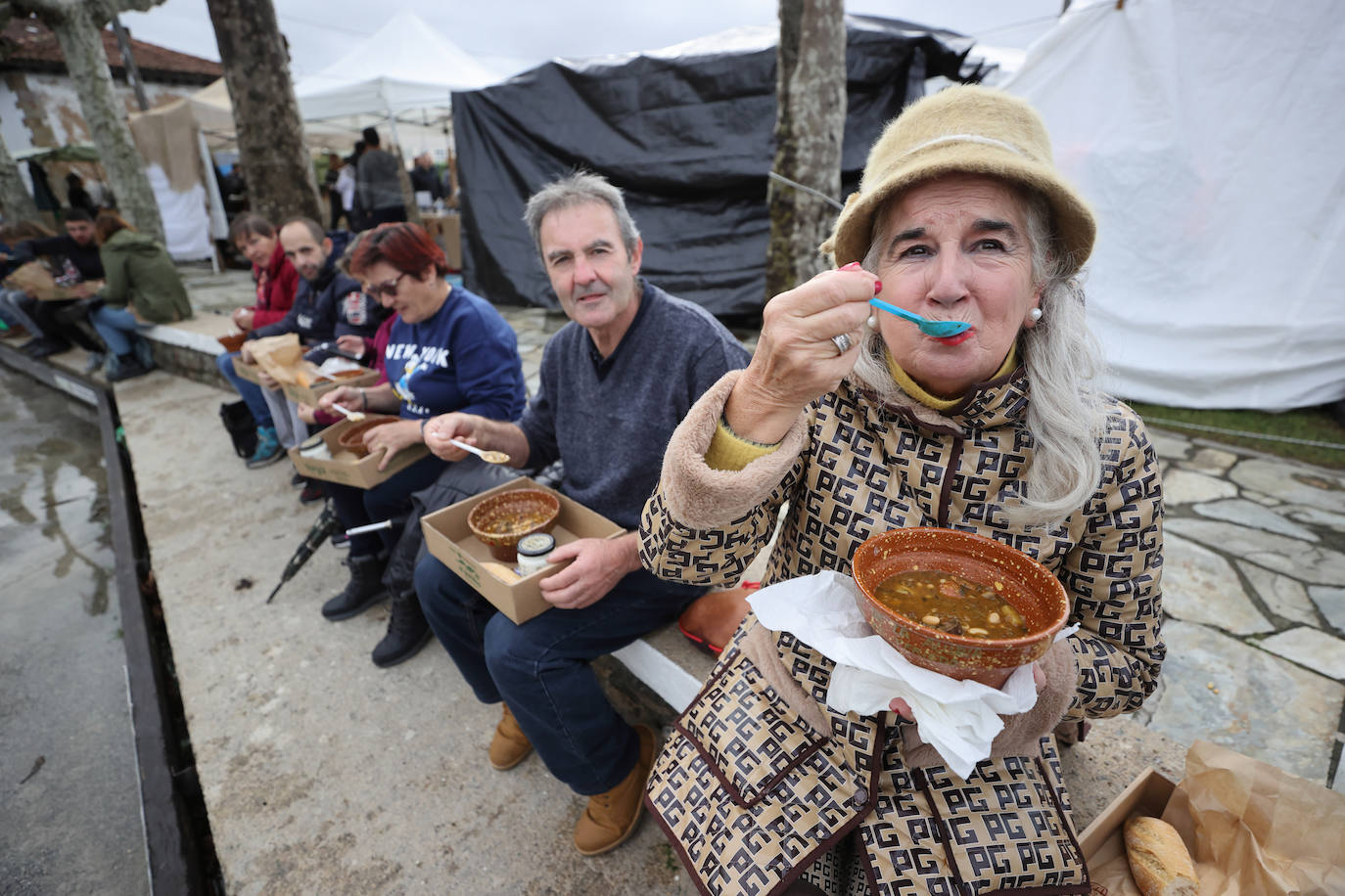 Fotos: Feria de la Alubia y la Hortaliza de Casar de Periedo, este domingo