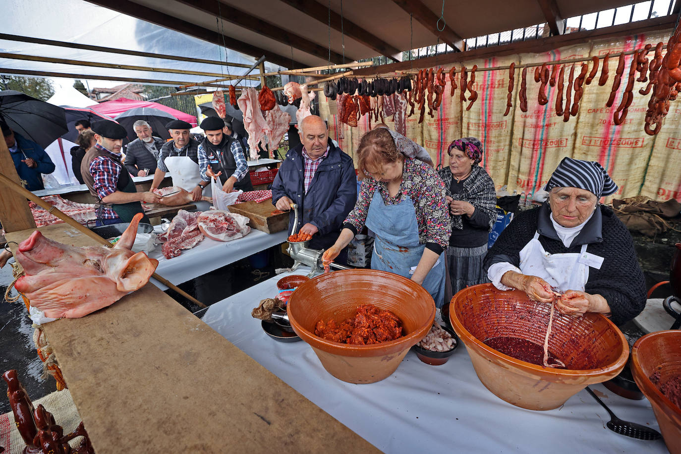 Fotos: Feria de la Alubia y la Hortaliza de Casar de Periedo, este domingo