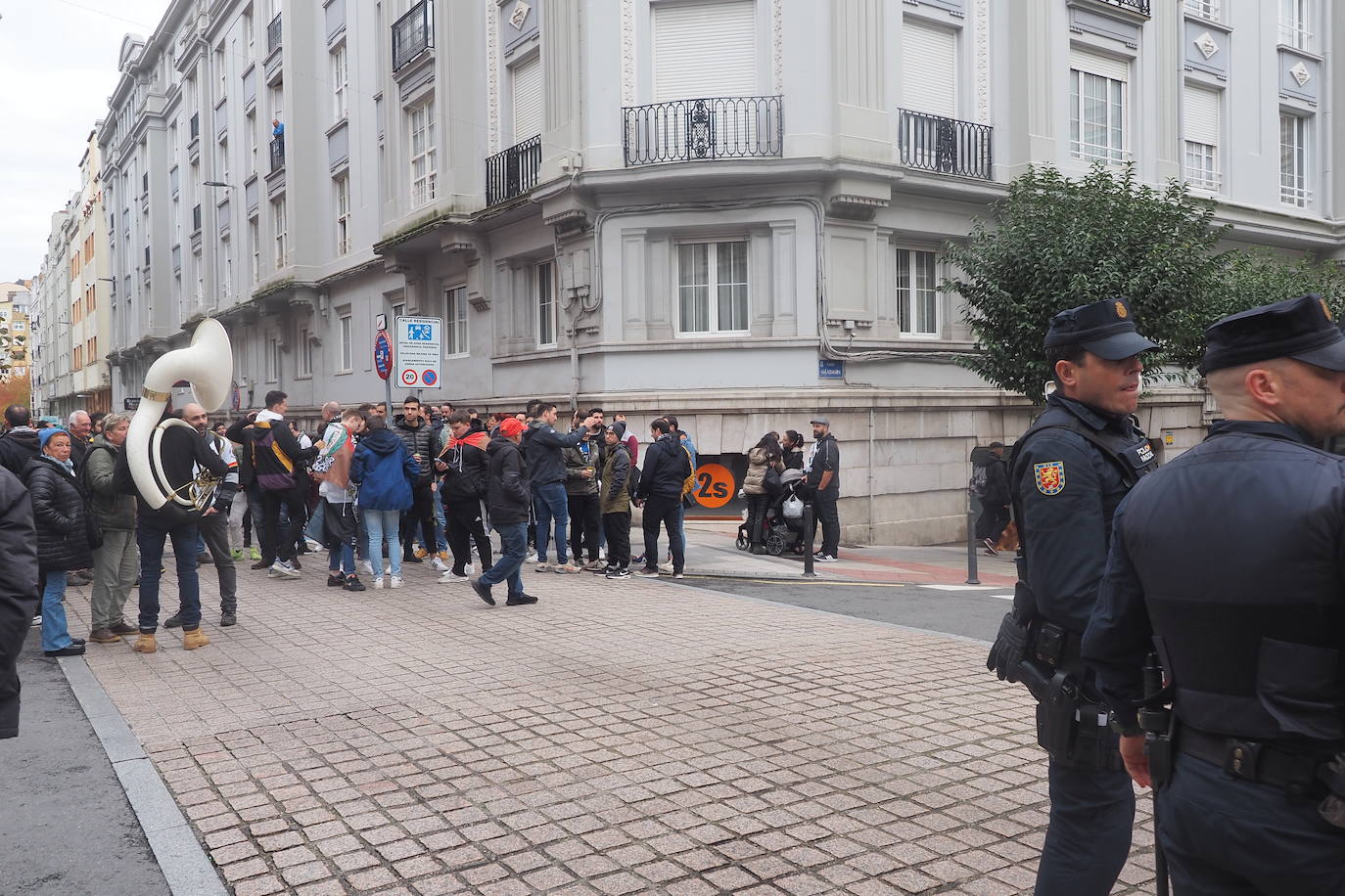 Fotos: Los aficionados del Burgos disfrutan de Peña Herbosa