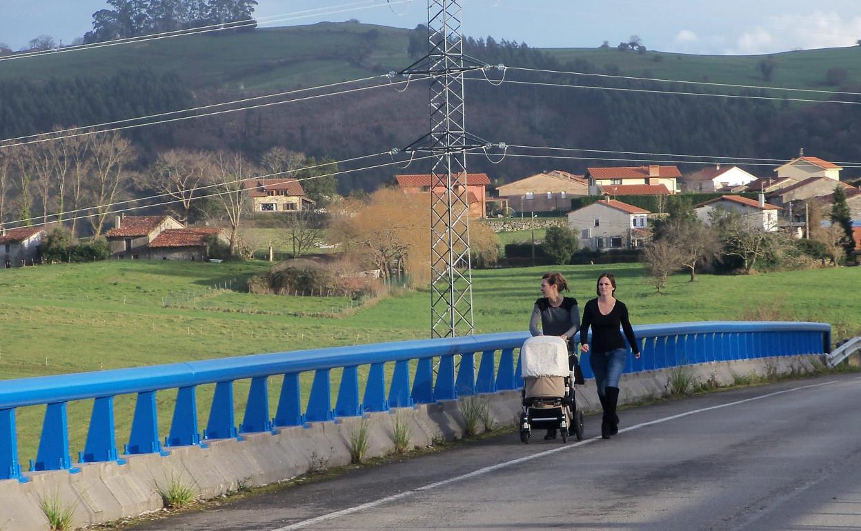 Abaño junto al enlace de la autovia en cuyos terrenos se contempla la creación del polÍgono de servicios 