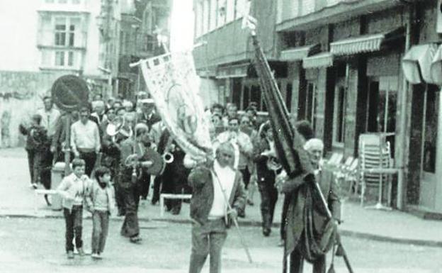 La misa y la procesión son los actos centrales de la fiesta