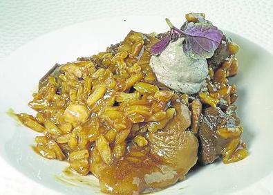 Imagen secundaria 1 - Distintos platos elaborados con carne de caza: sorbete de maracuyá y mango; pastel de ciervo con su jugo trufado y gyozas de pato azulón y su pechuga-