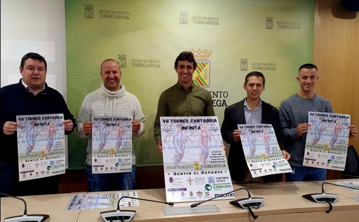 De izquierda a derecha, Bernardo Colsa, Borja Rubio, Nacho González, Mario Iglesias y Borja Rubio Maza.