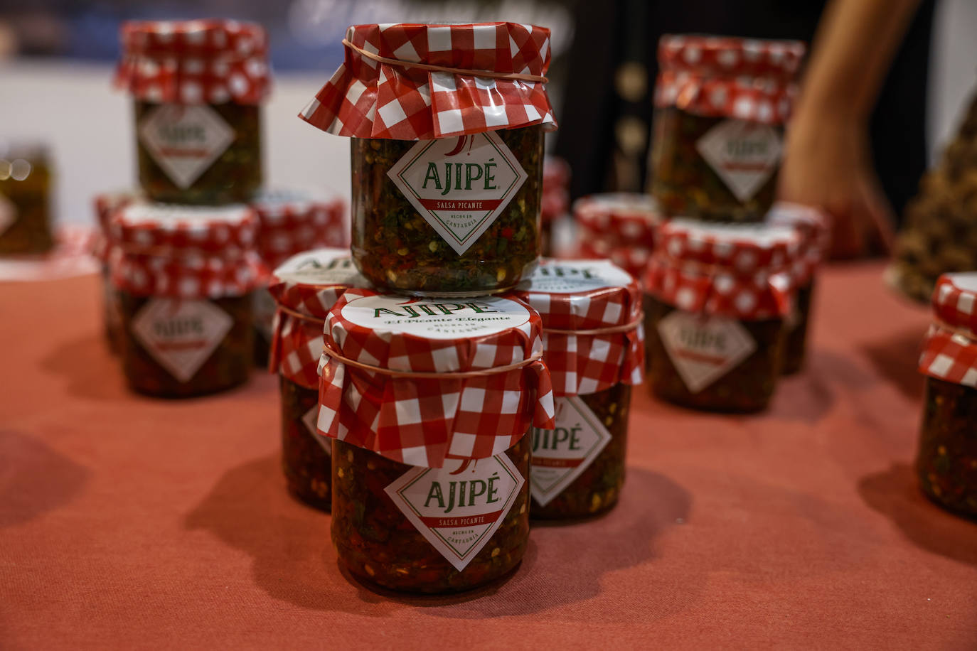 Salsa Ajipé, semiconserva de ají en aceite de oliva. Precio: 7 euros el tarro.