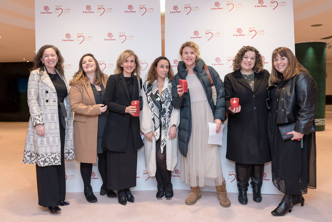 Felisa Palacio, Sara Puente, Nieves Estébanez, Olga Martínez, Cristina Peña, Elena Díez Estefanía Chaves