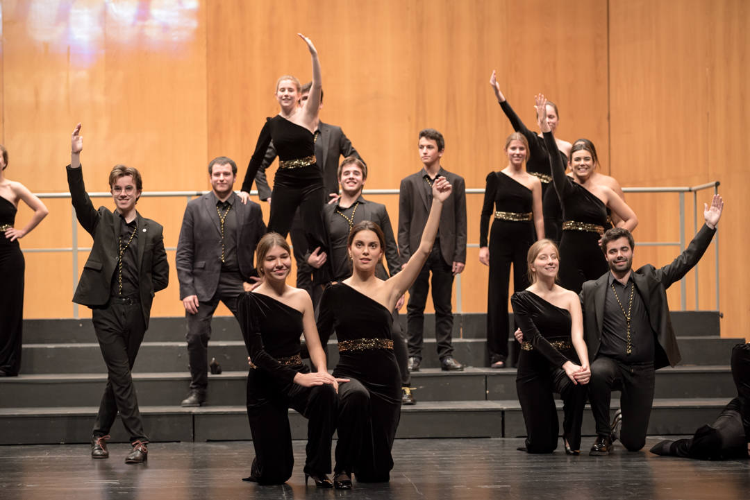 Fotos: Lleno total en la Sala Argenta en el concierto de clausura del 75 aniversario de Cáritas