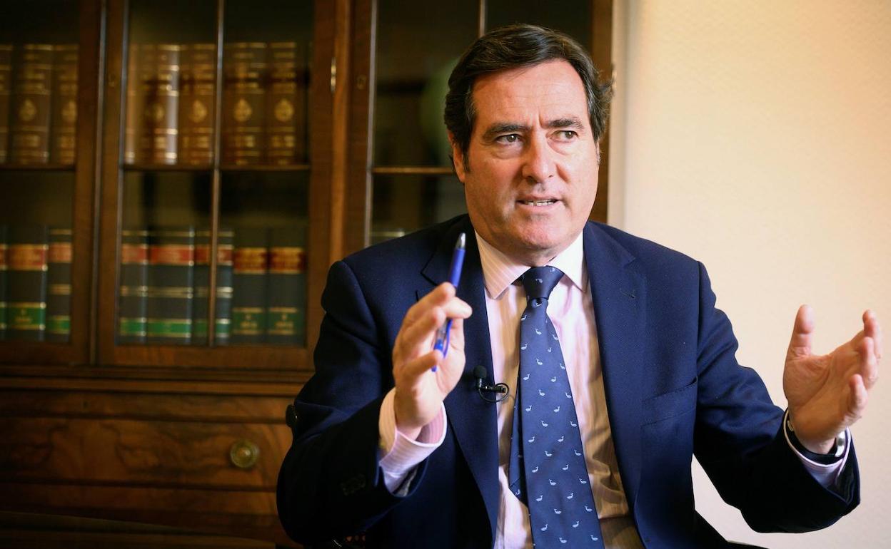 El presidente de la CEOE, Antonio Garamendi. 