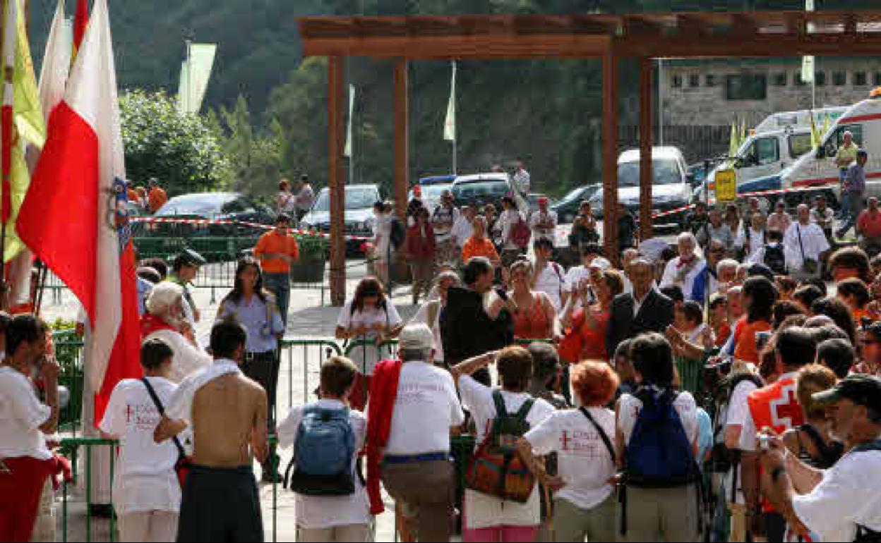 Imagen tomada durante el Año Jubilar de 2006 en el Monasterio de Santo Toribio de Liébana.