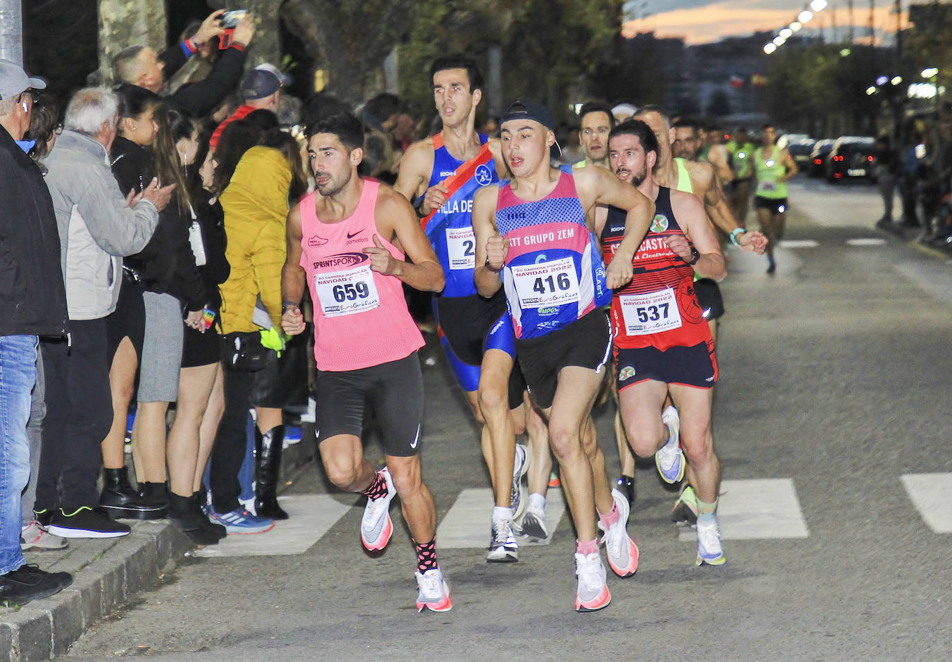 Fotos: Imágenes de la &#039;Piculacha&#039;, la carrera de Navidad de Laredo