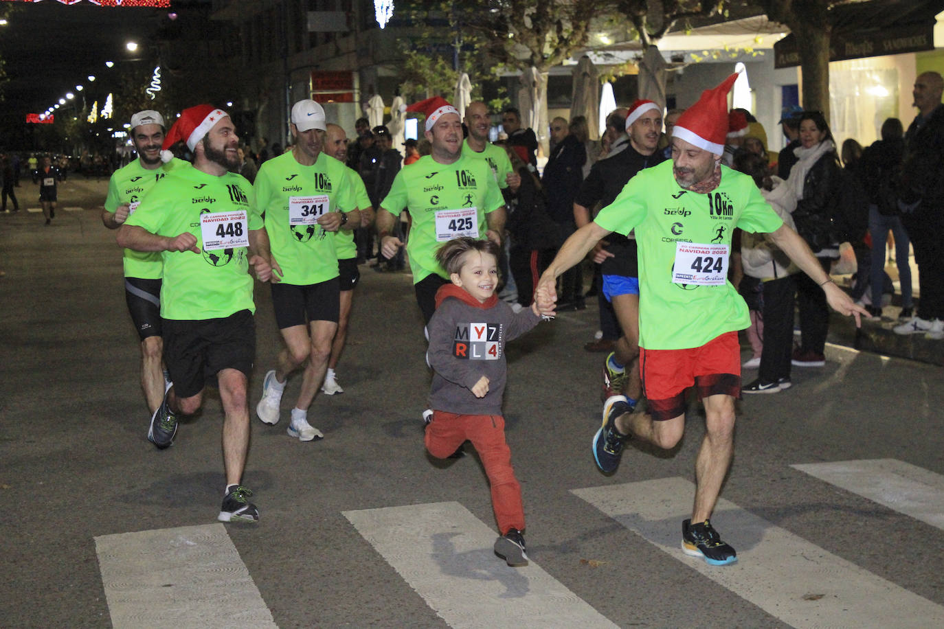 Fotos: Imágenes de la &#039;Piculacha&#039;, la carrera de Navidad de Laredo