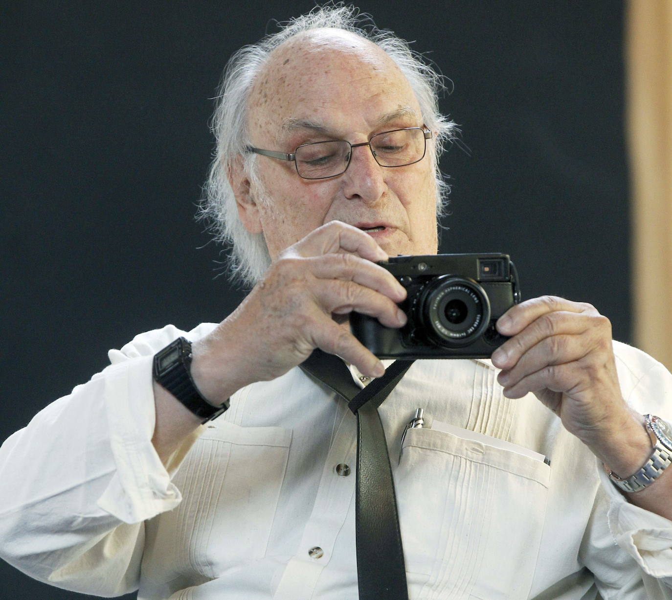 El cineasta Carlos Saura en un curso del verano de 2013 de la Universidad de Cantabria junto a la Fundación Botín.