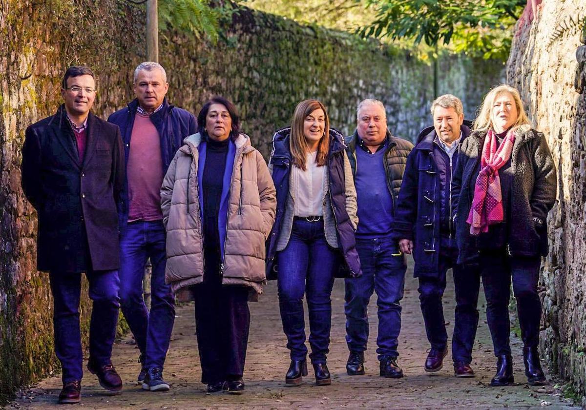 De izquierda a derecha, Jaime Díaz, Francisco Javier Camino, Rosa Fernández, María José Saenz de Buruaga, Fernando Fernandez, Óscar López y Belén Ceballos