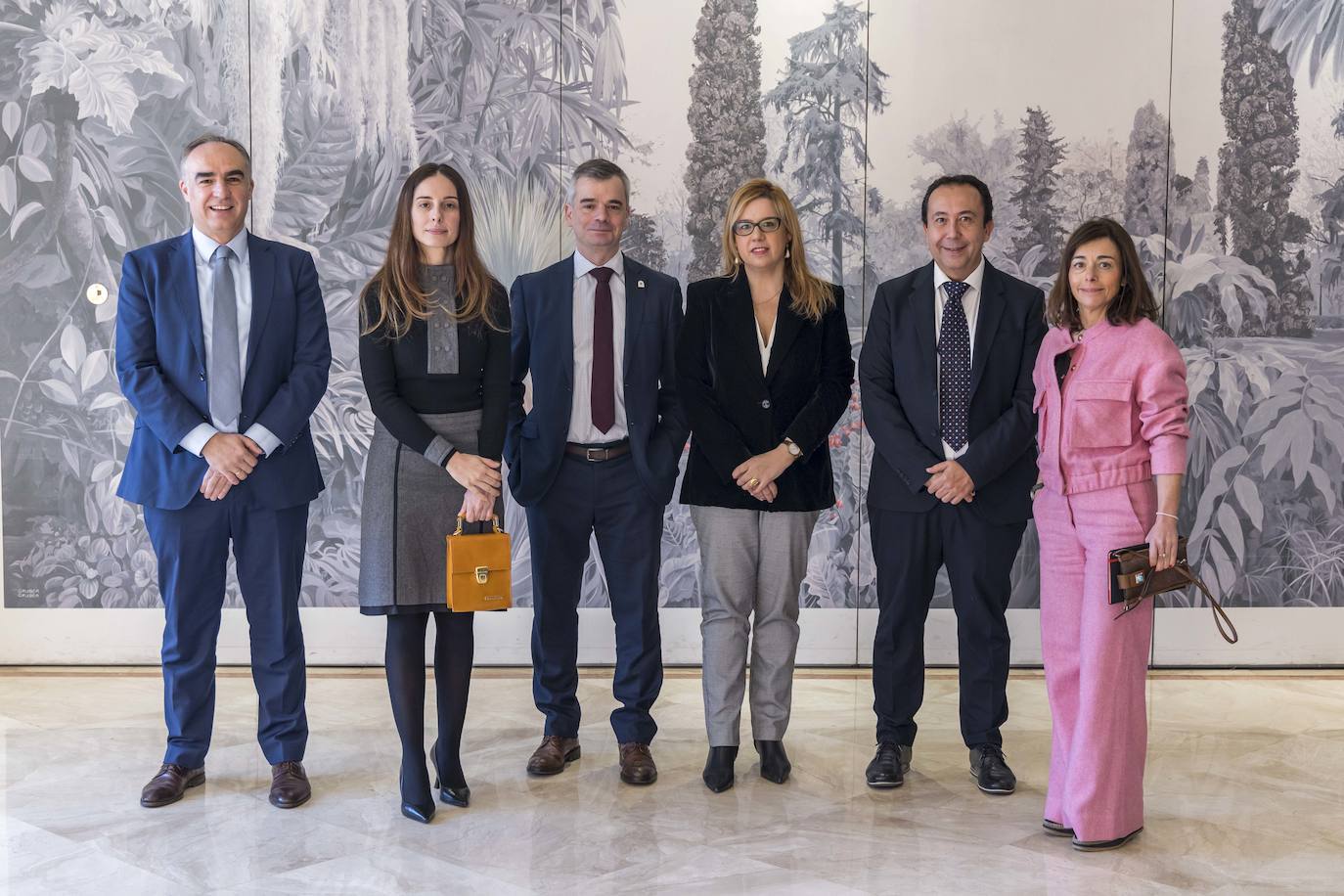 Javier Puente, Angélica Guadalupe, Jorge Muyo, Elena Castillo, Carlos Fernández y Alejandra López. 