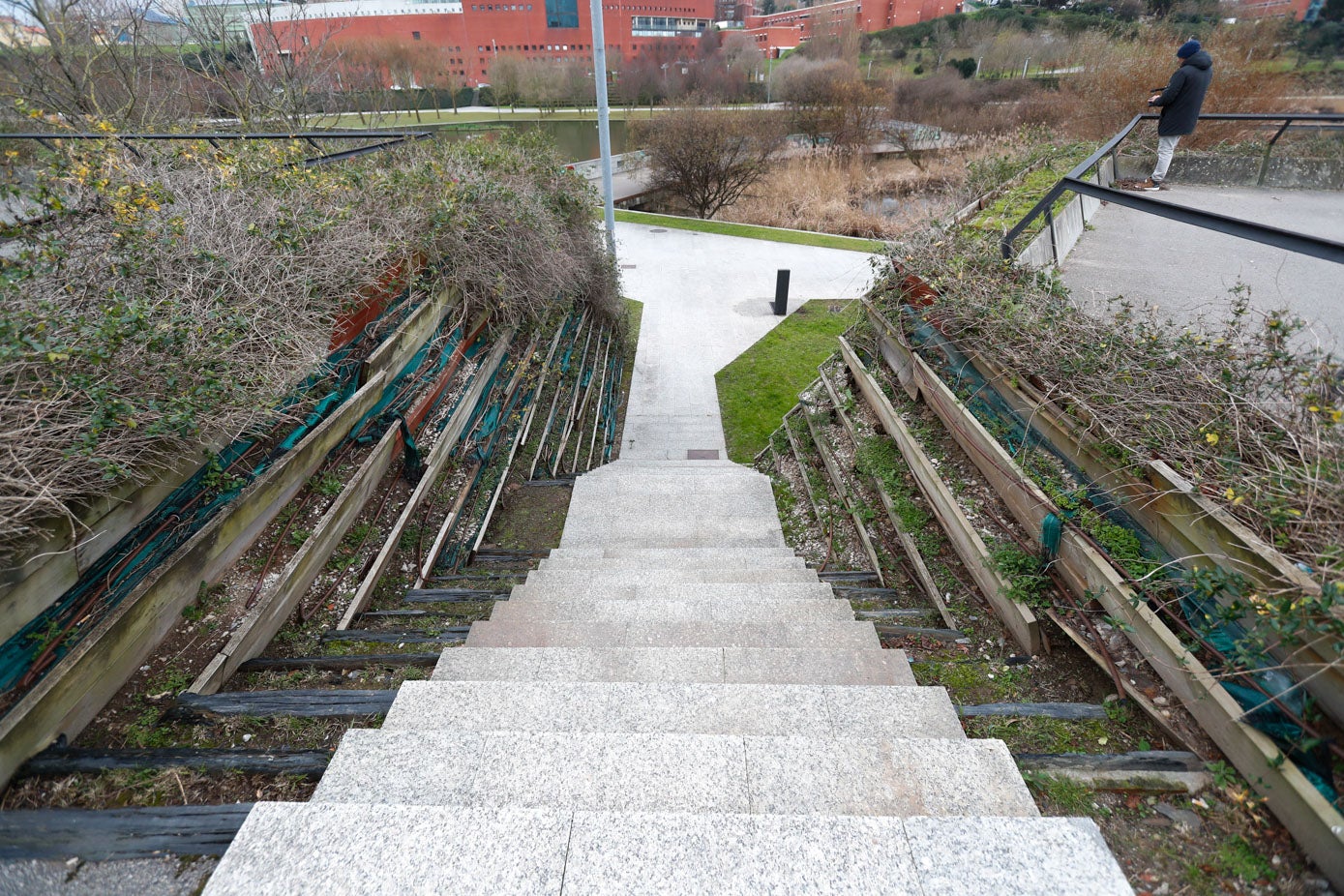 Inaugurado hace 16 años, el Parque de Las Llamas solo llegó a culminar su primera fase y aún se desconoce cuándo se dará forma a la segunda